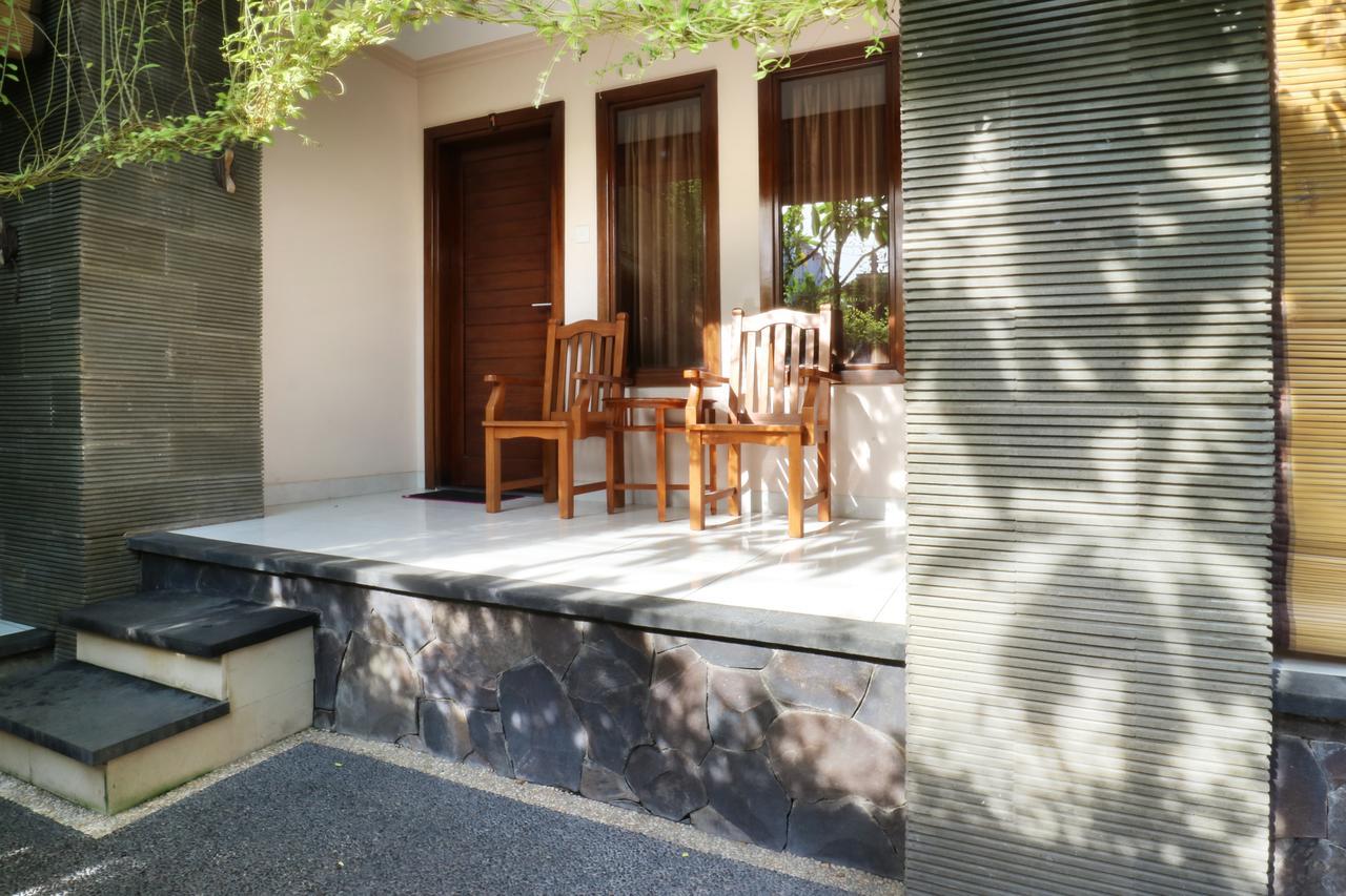 Pondok 3 Mertha Kuta Lombok Exteriör bild
