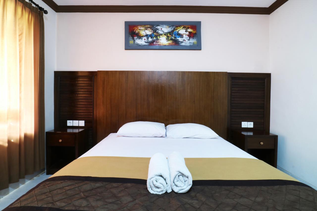 Pondok 3 Mertha Kuta Lombok Exteriör bild